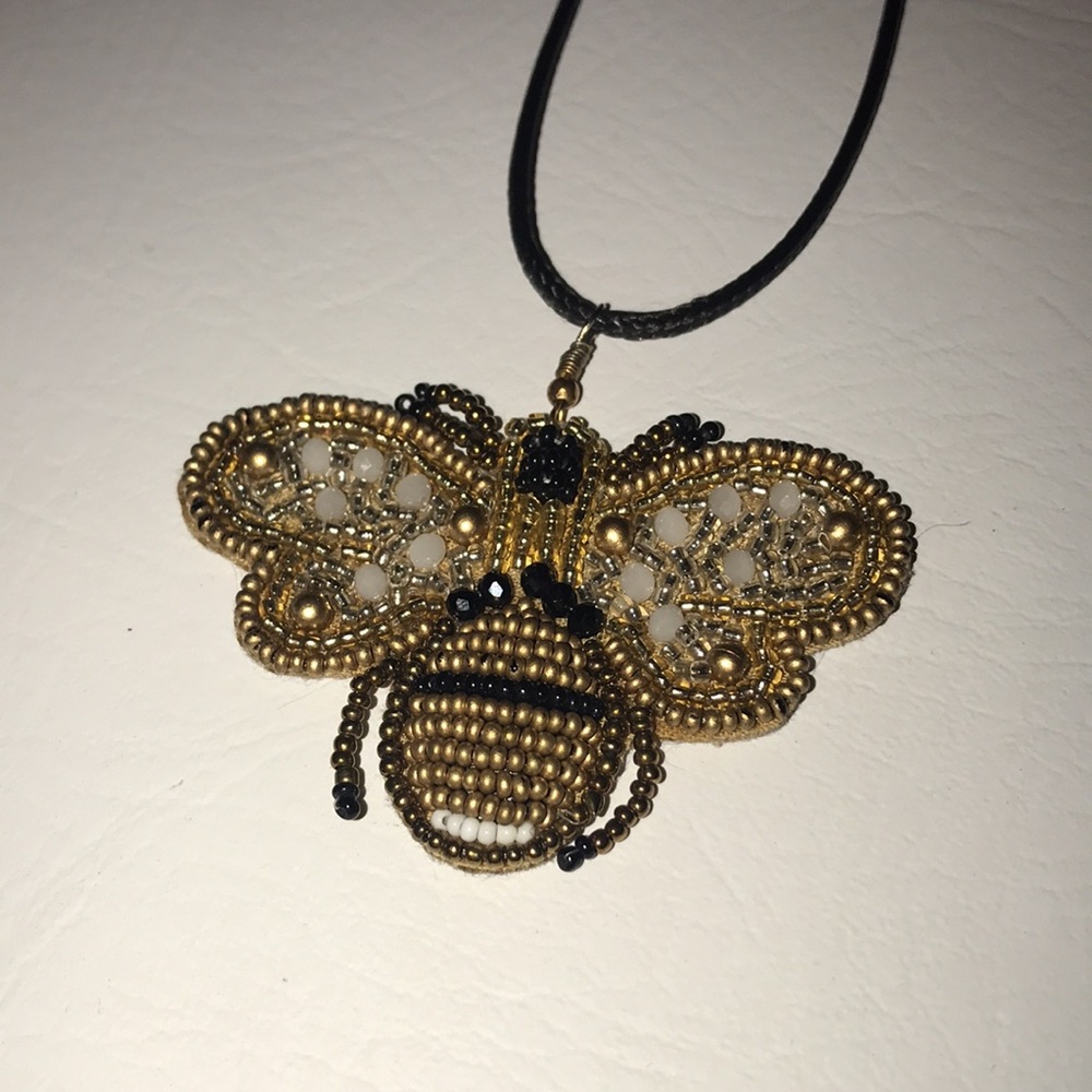 Beaded bee necklace